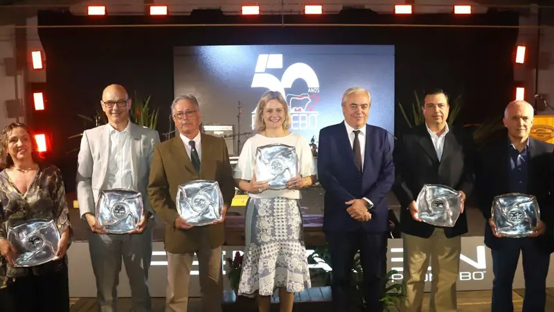Emoção e homenagens marcam celebração dos 50 anos do Promebo